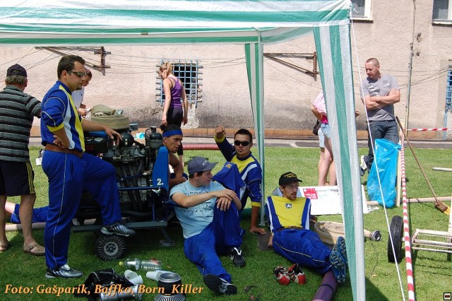 img00143.jpg